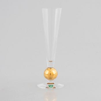 Gunnar Cyrén, champagneglas, 8 st, samt martini/cocktailglas, 8 st, "Nobel", Orrefors.