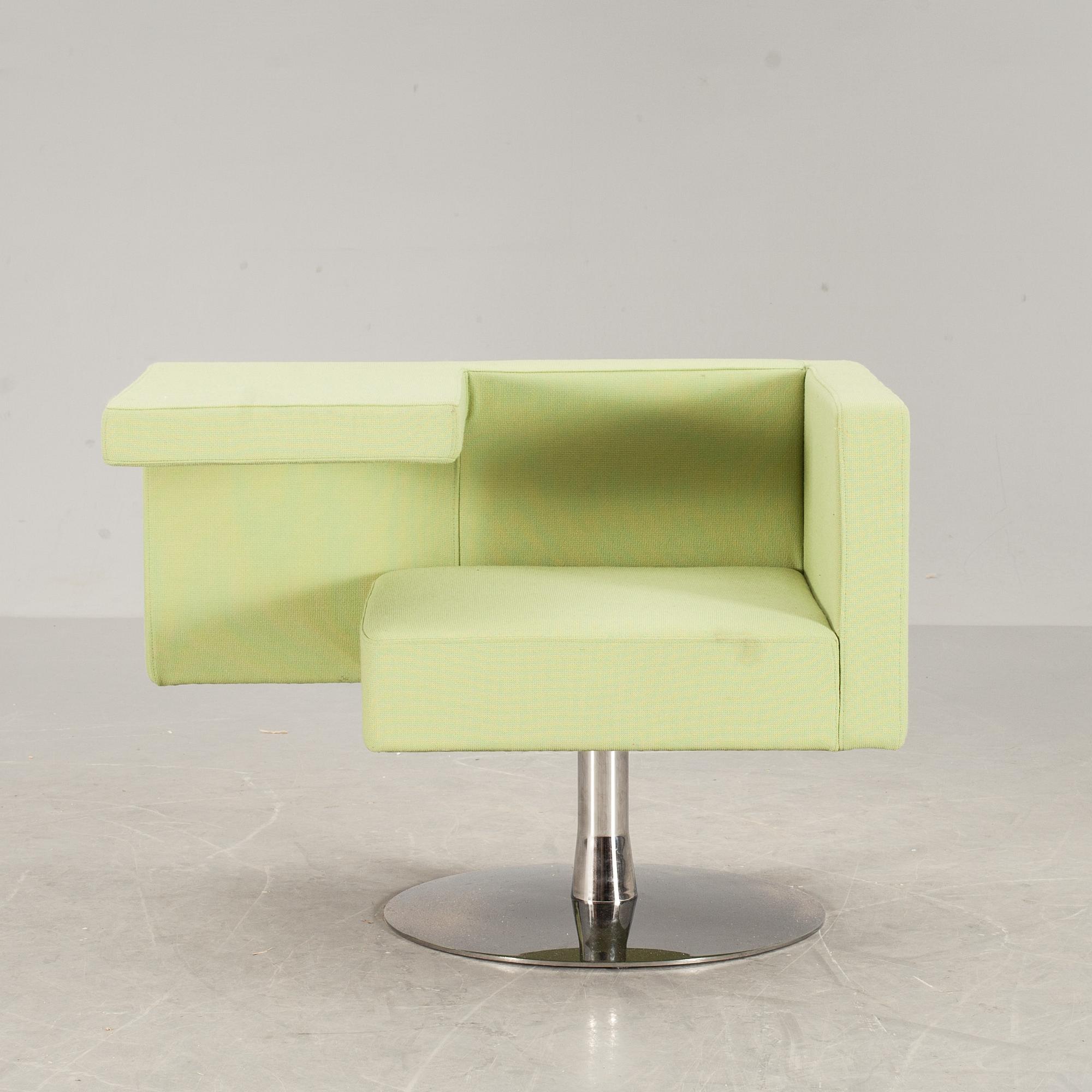 SNURRFÅTÖLJ, "Solitär", ALFREDO HÄBERLI, Offecct. 2000-tal.