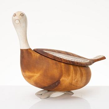 Lars Levi Sunna, Ripa, a box with a lid. signed.