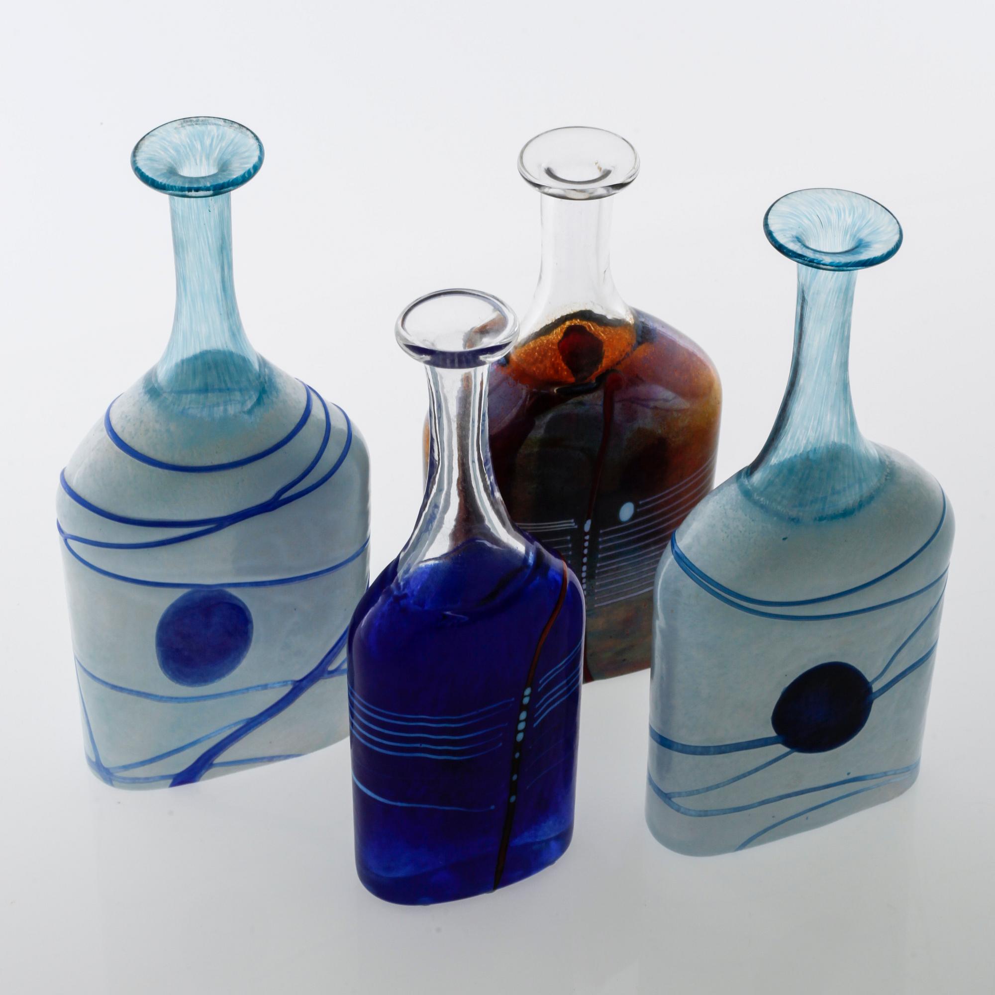 BERTIL VALLIEN, flaskor, 4 st, glas, Kost Boda, sent 1900-tal.