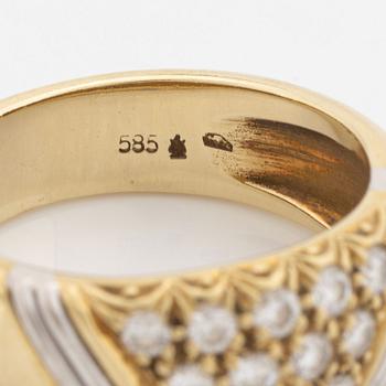 Brilliant cut diamond ring.