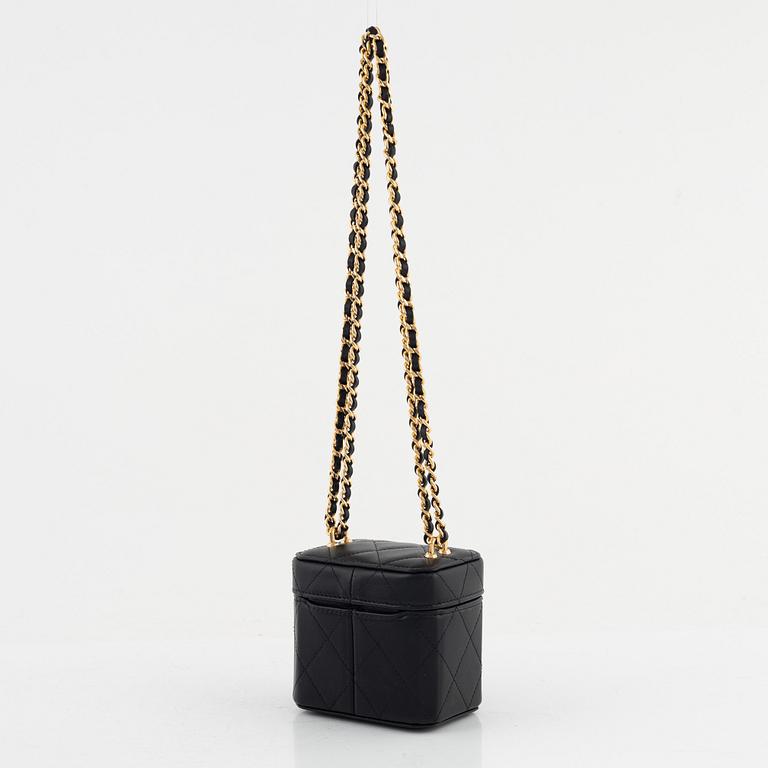 Chanel, väska, "Vanity on Chain", 2023.