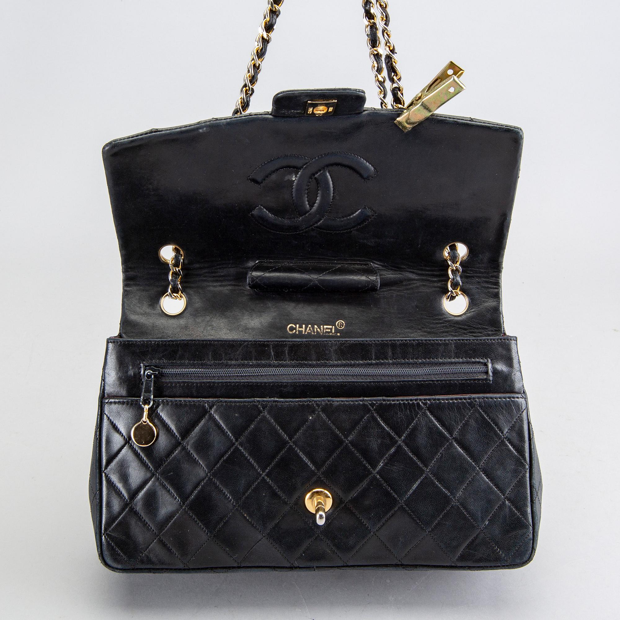 Chanel väska.