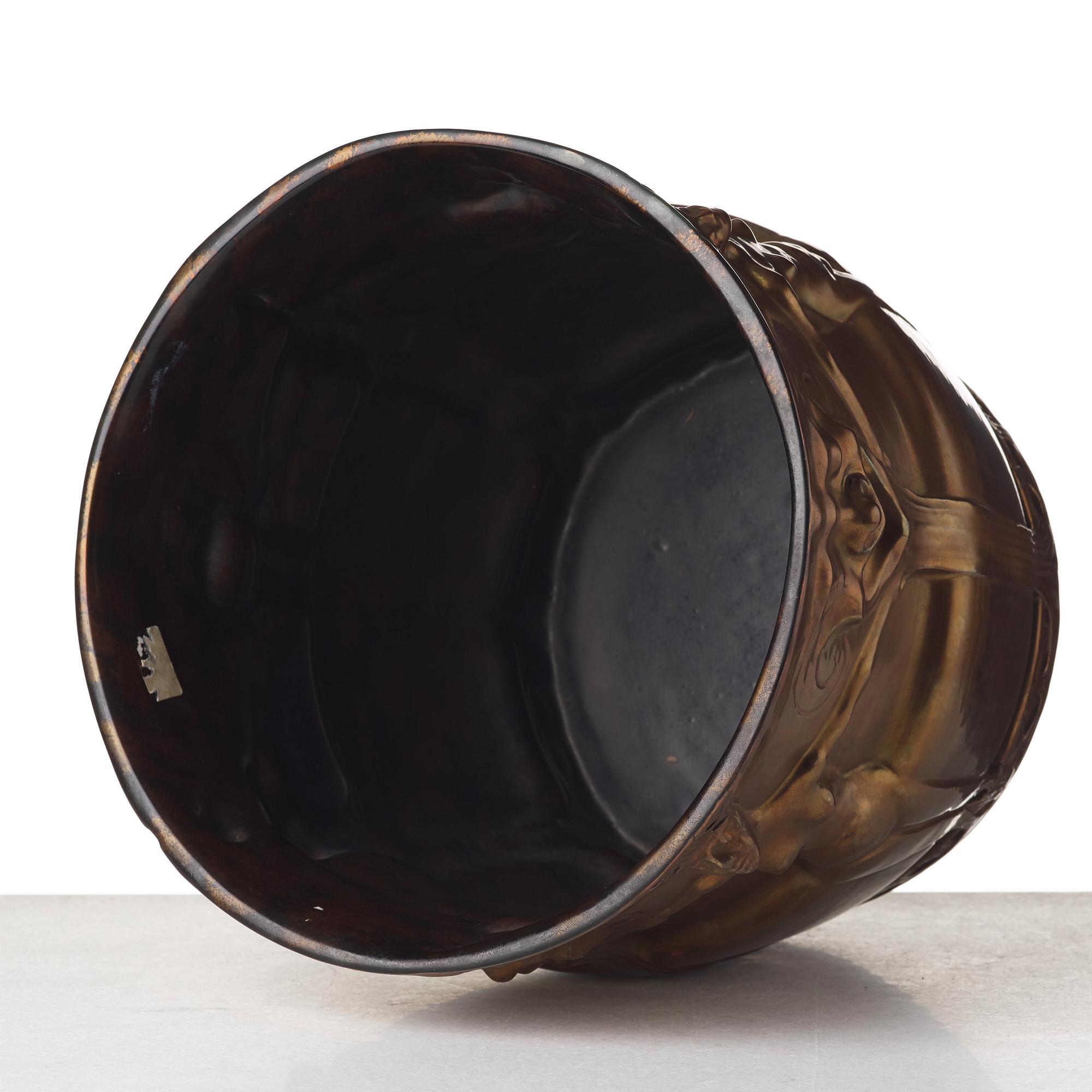Alf Wallander, an Art Nouveau creamware urn, Röstrand, Sweden circa 1900.