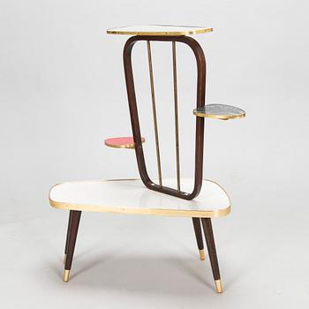 Kukkapöytä/ Piedestaali, 1950/1960-luku.