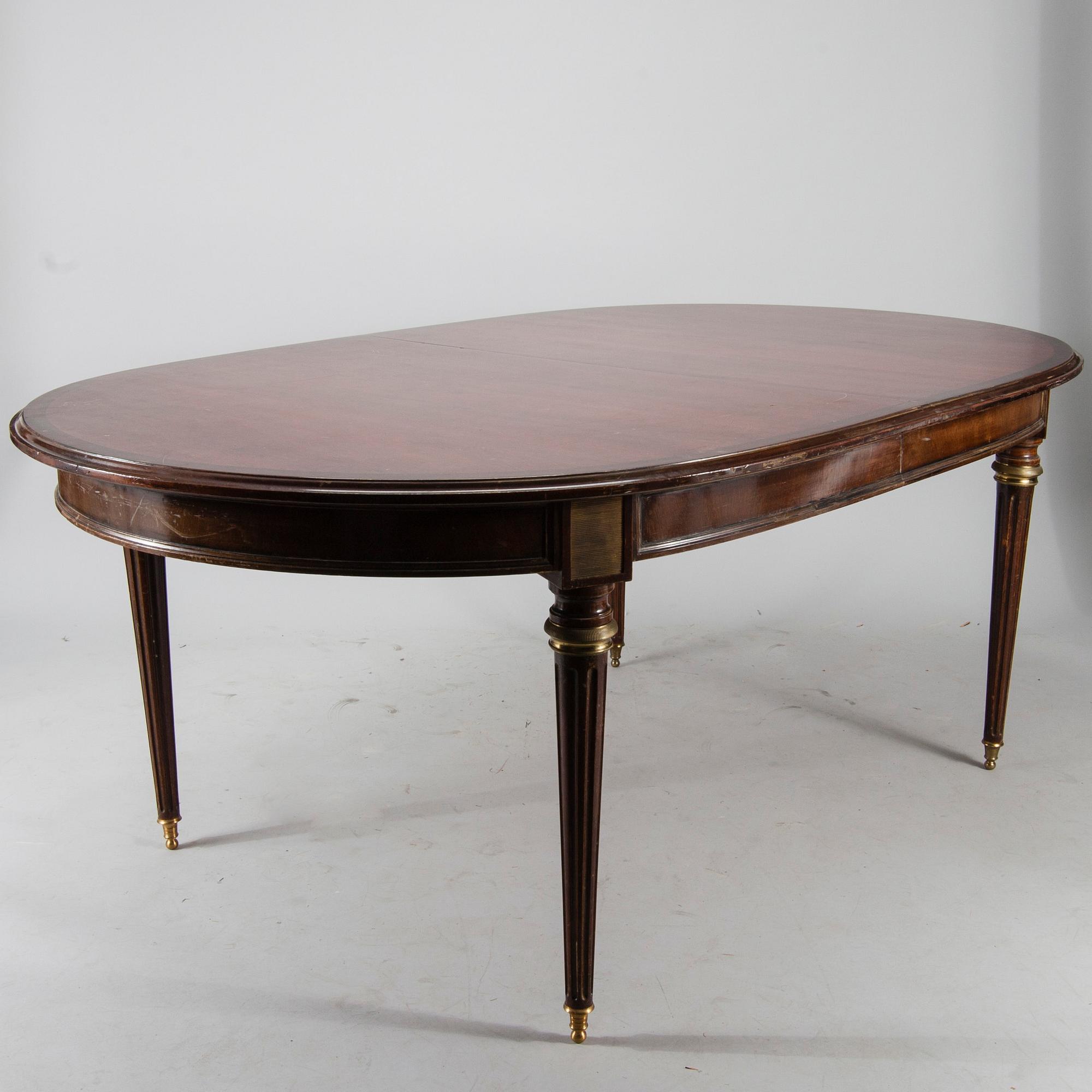 MATBORD, Jacob-stil, Frankrike 1900-talets första hälft.