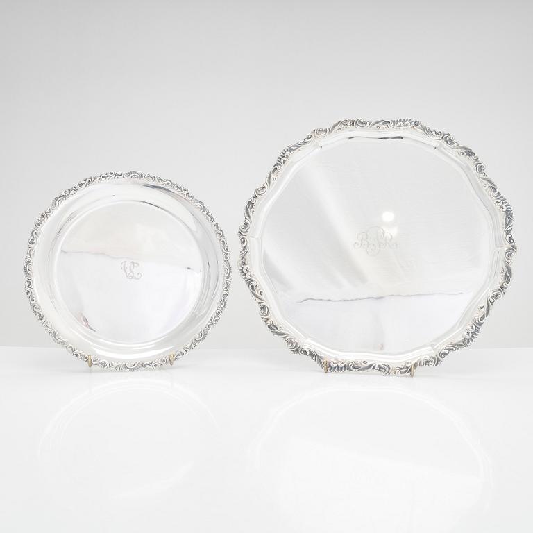 A silver tray and dish, Kultakeskus, Hämeenlinna 1948 and 1956.