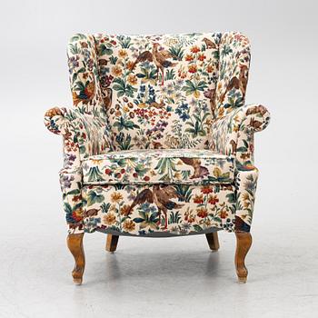Armchair, first half of the 20th century.