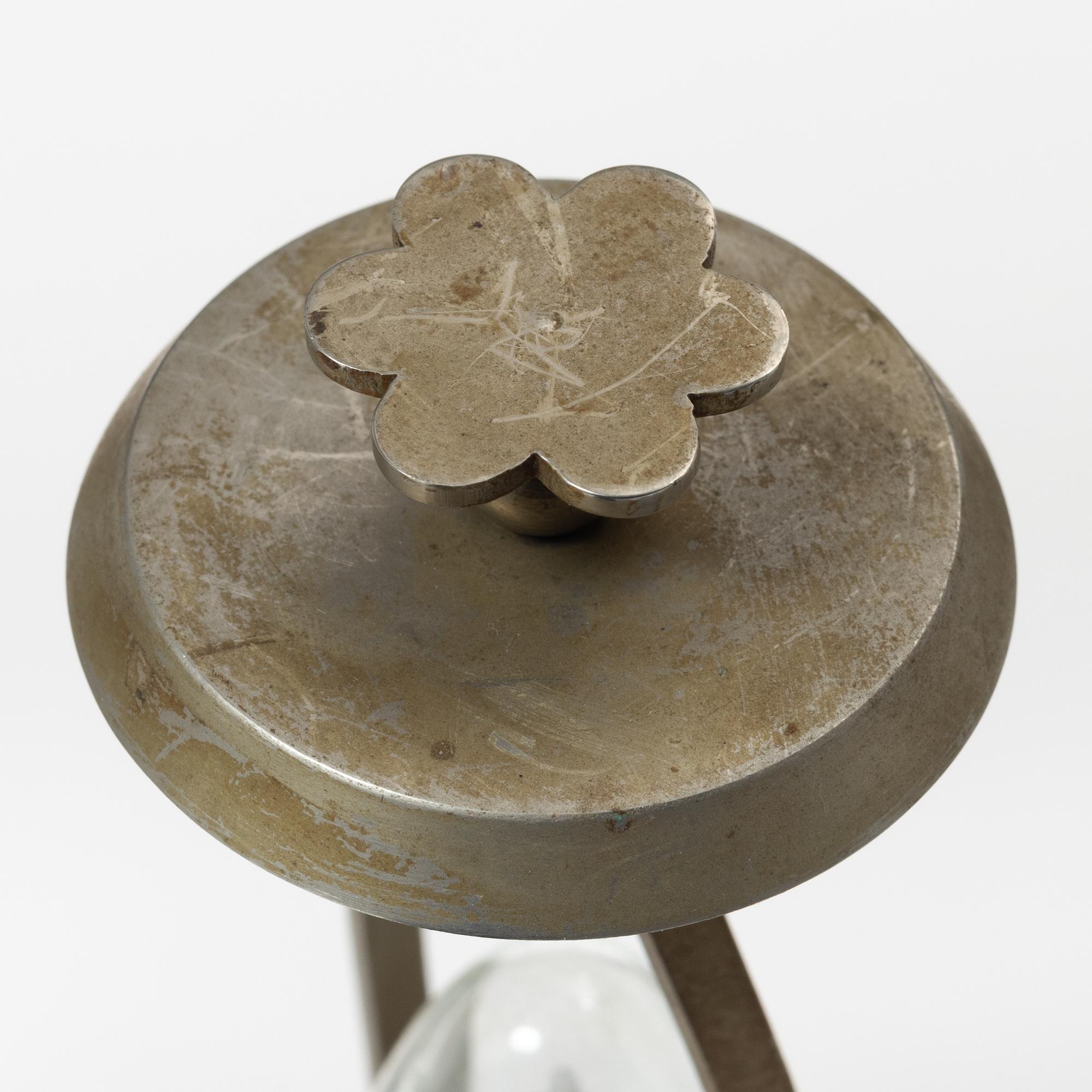 Harald Notini, Table lamps, a pair, model 6898, Böhlmarks lamp factory, Stockholm 1920s-30s.