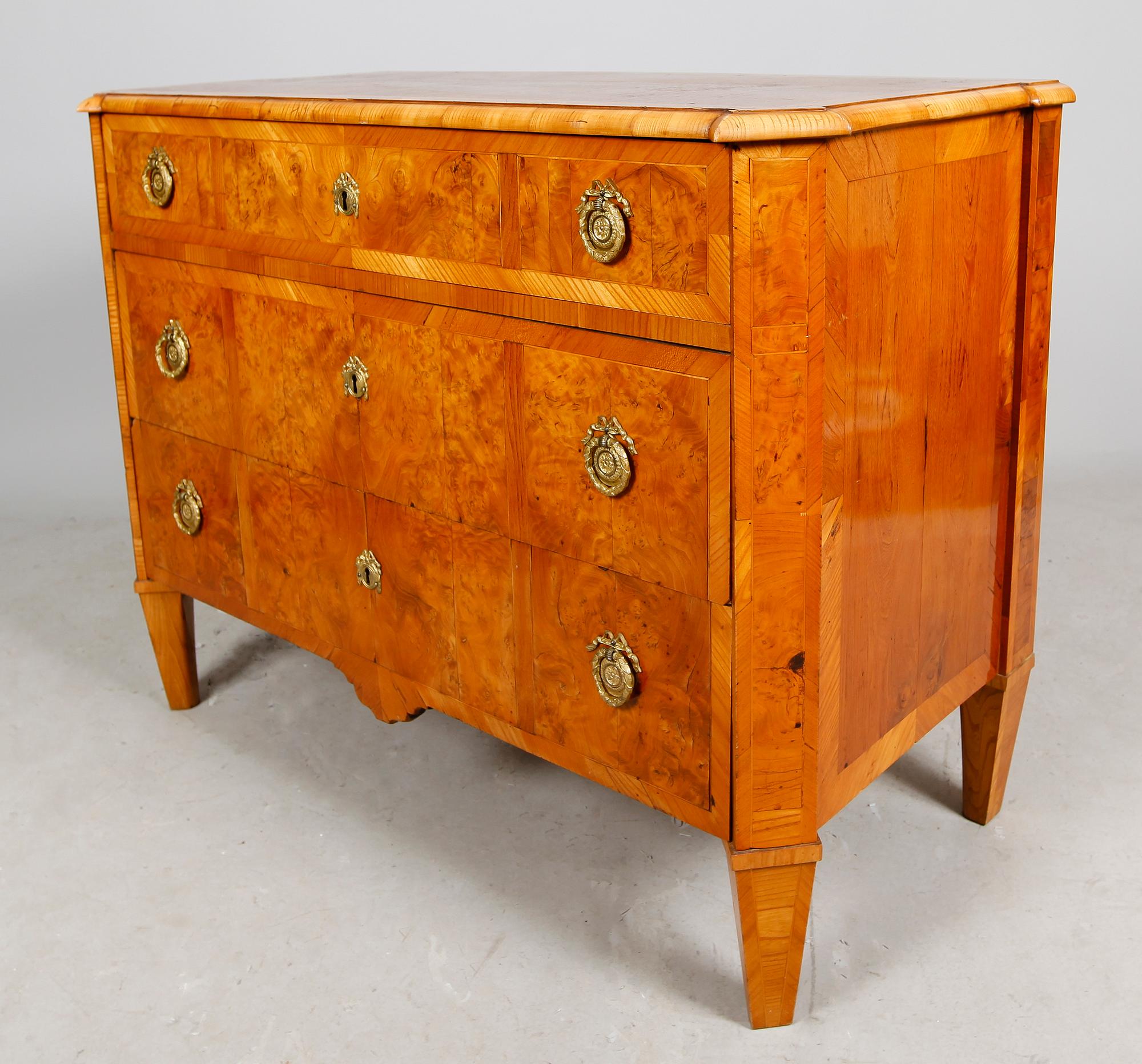 BYRÅ, sengustaviansk, 1700-/1800-tal.