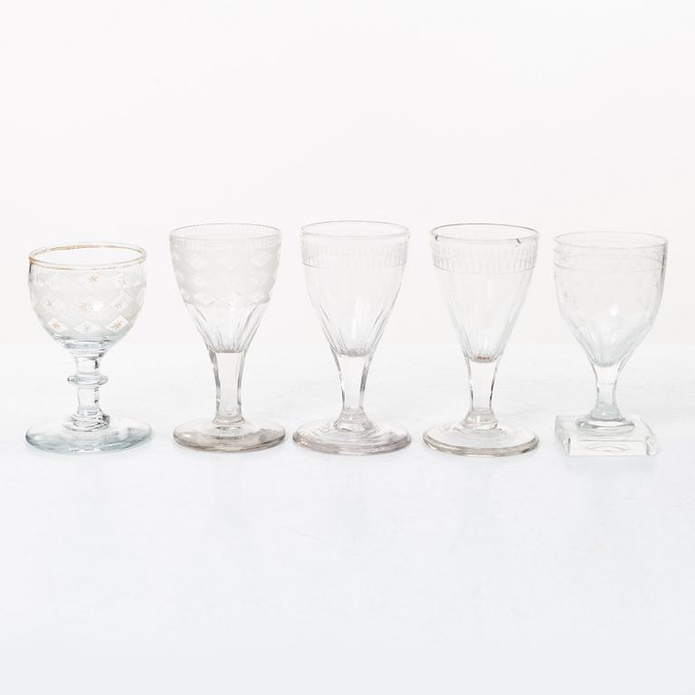 A set of thirty late Gustavian glasses, including from Casimirsborgs glassworks, late 18th/early19th century.