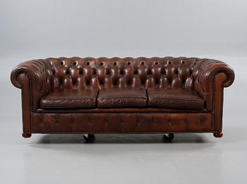 SOFFA, Chesterfield-modell, 1900-talets fjärde kvartal.