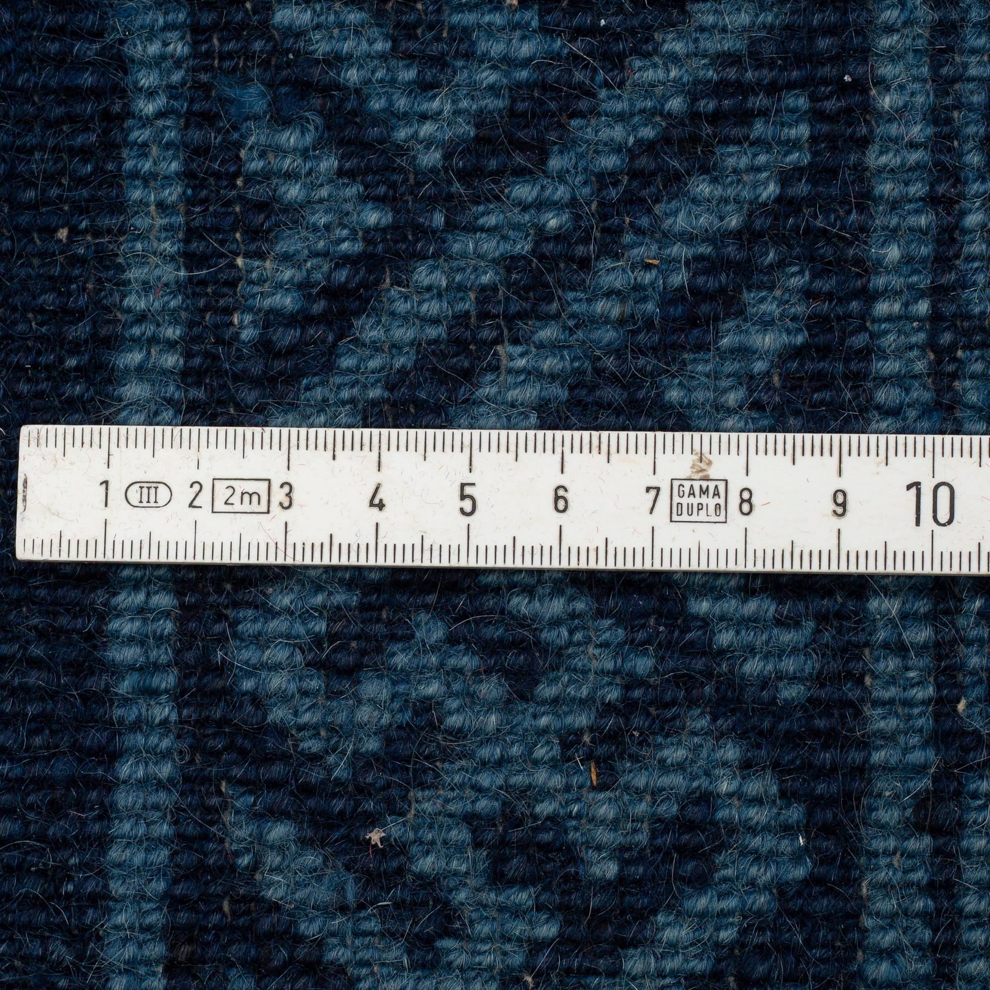 MATTO, semi-antique Baotou, China, ca 137 x 67 cm.