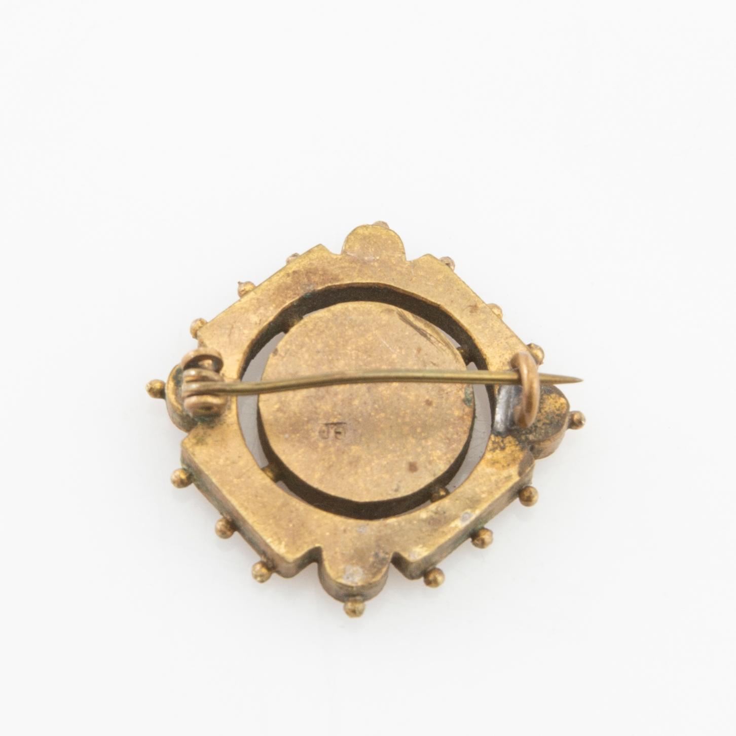 Bracelet and brooch of micromosaic, 19th century.