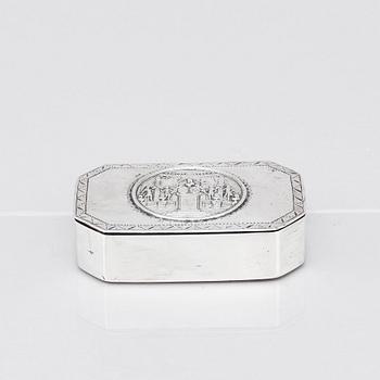 A Baltic late 18th/early 19th century silver-box, mark of Johann Gottfried Möring, Reval 1790-1818.