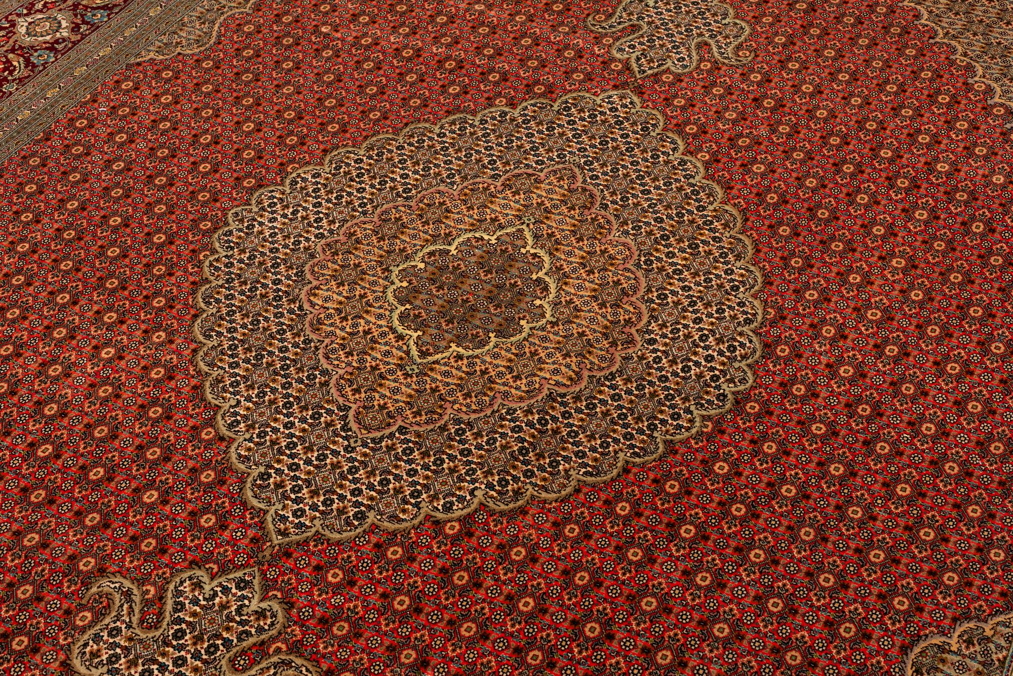 Carpet, Tabriz, approx. 352 x 252 cm.