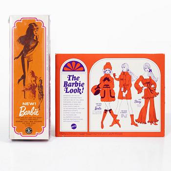 Barbie doll, "Barbie Twist n Turn", 1966, in unopened packaging, with clothes, Mattel, 1960s.