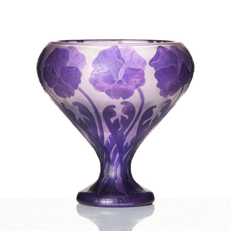 Karl Lindeberg, an Art Nouveau cameo glass vase, Kosta, Sweden, early 20th century.
