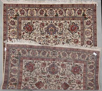 MATTA, old Täbris, ca 367x245 cm.