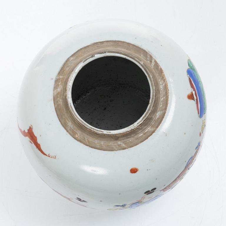 Bojan med trälock med nefrit, Kina sen Qingdynasti.