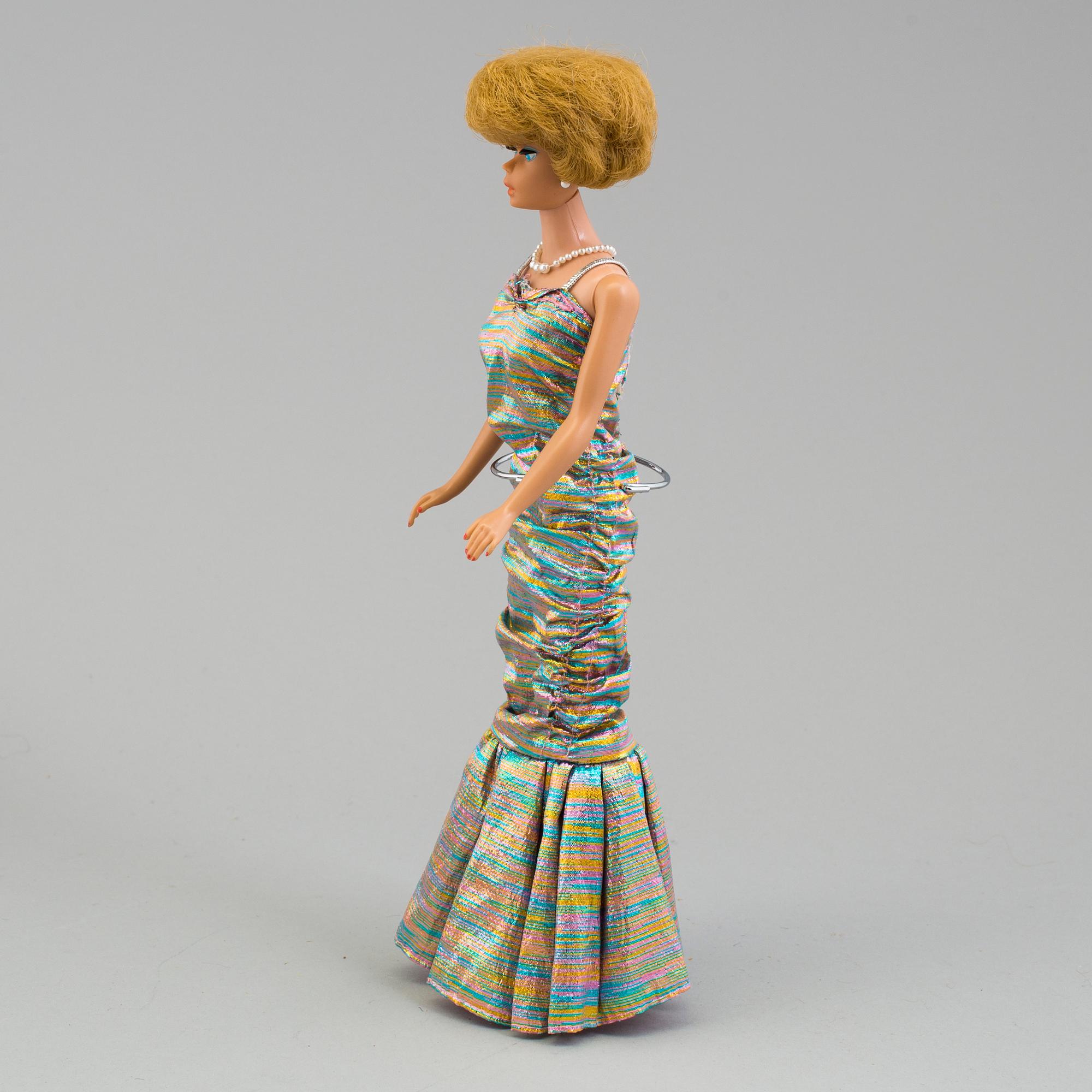 BARBIE, med tillbehör, 1960-tal.