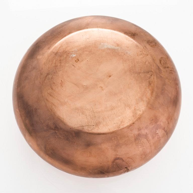 Maija Heikinheimo, a mid-20th-century copper bowl, manufacturer Valaistustyö for Artek.