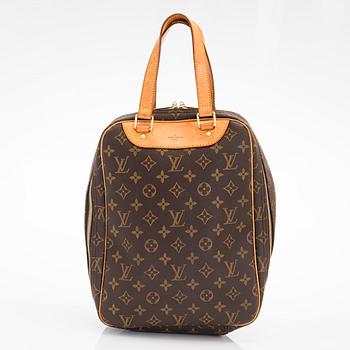 Louis Vuitton, a Monogram Canvas 'Excursion' bag.