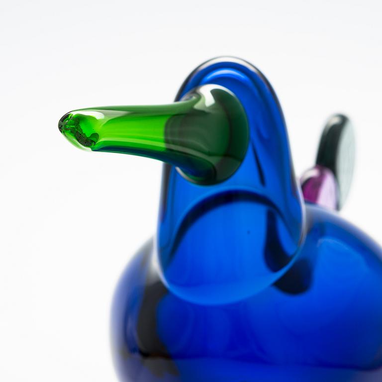 Oiva Toikka, A glass bird, signed Oiva Toikka IITTALA SCOPE 2019 132/500.