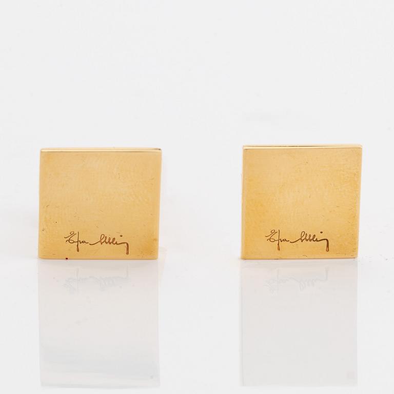 Efva Attling, 18K gold cuff links.