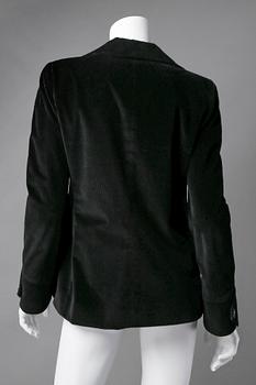 KAVAJ, Armani.