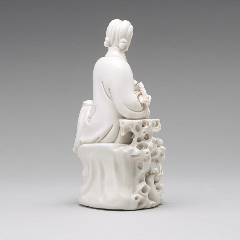 A blanc de chine figure of Guanyin, Qing dynasty, 19th Century.