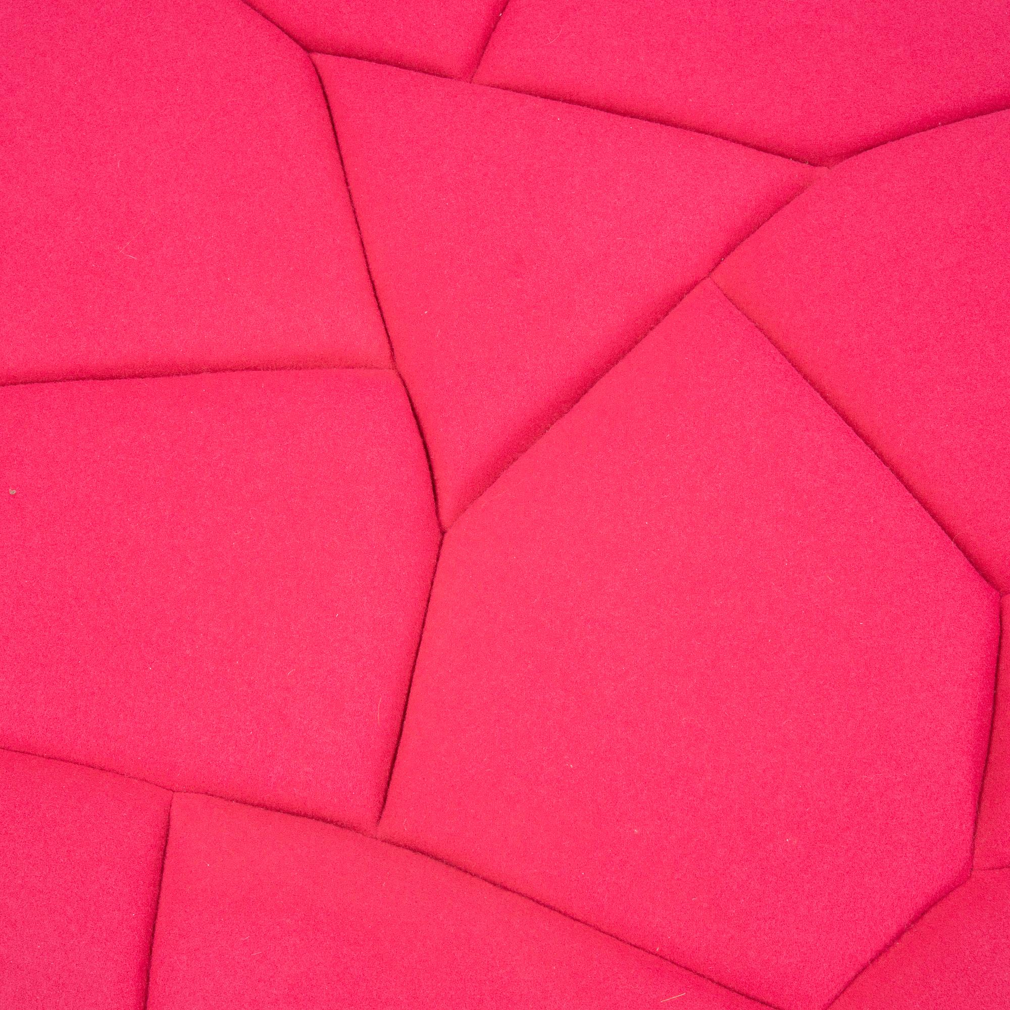 Busk+Hertzog 'Bubbles' seat, Plus Halle.