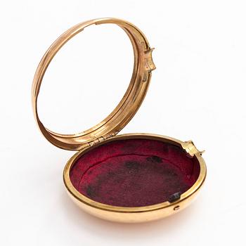 Taskukello, 52 mm, 18K kultaa, John Moncas, Liverpool, 1800-luvun ensimmäinen puolisko.