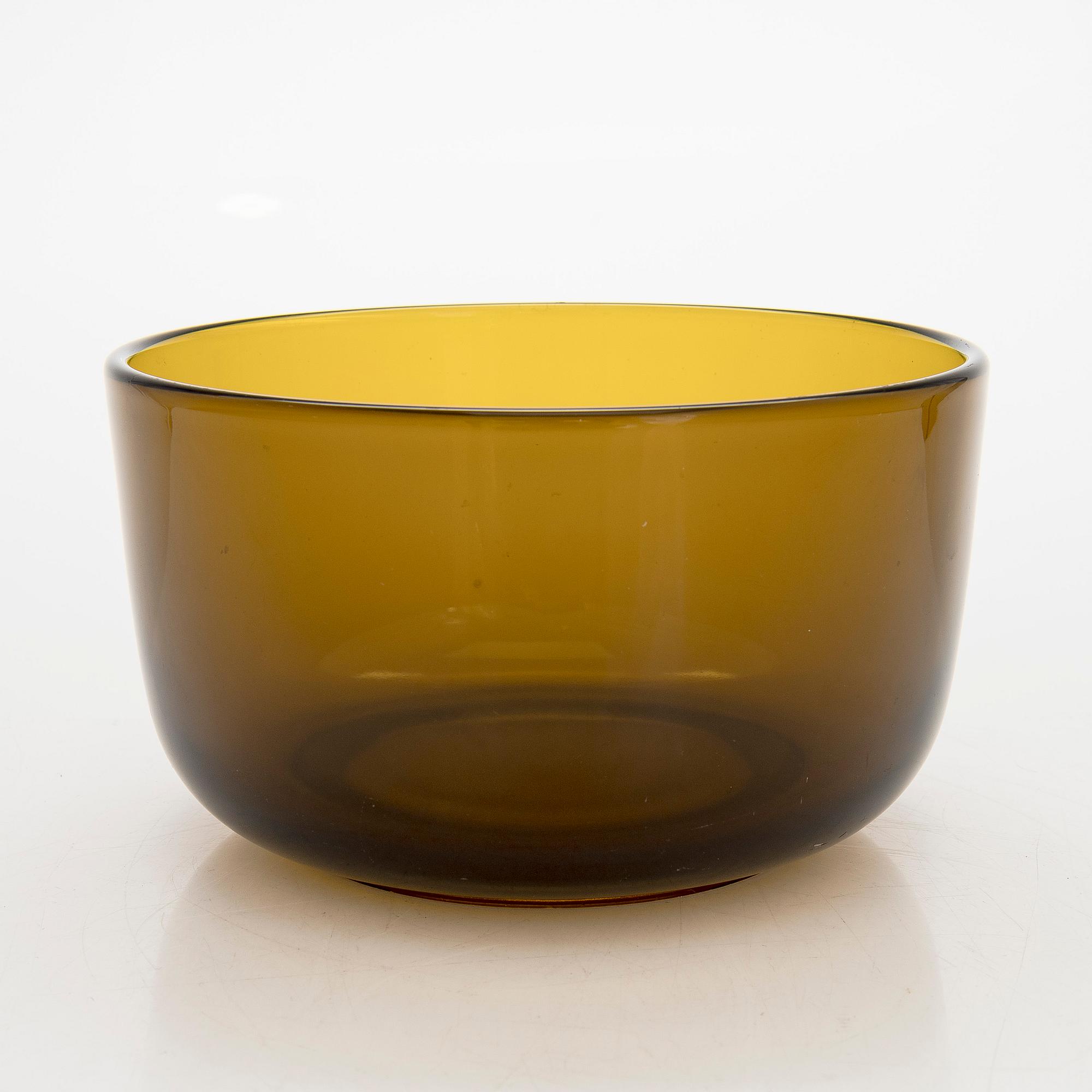 Saara Hopea, skålar, 7 st, modell 5577, Nuutajärvi Notsjö. Formgiven 1956.