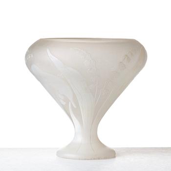 Karl Lindeberg, an Art Nouveau cameo glass vase by Kosta, Sweden.