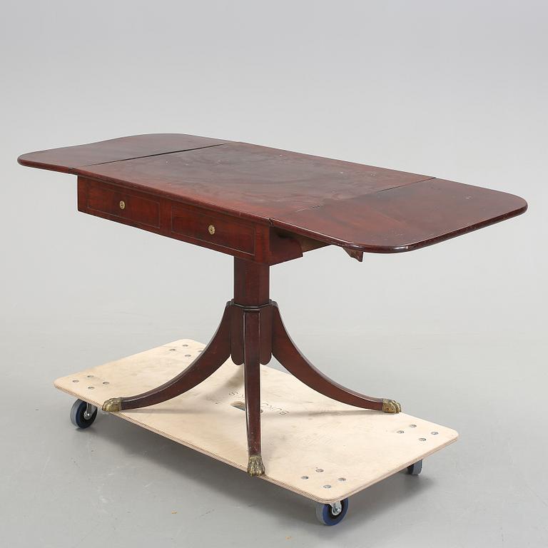 KLAFFBORD, England, 1800-tal.