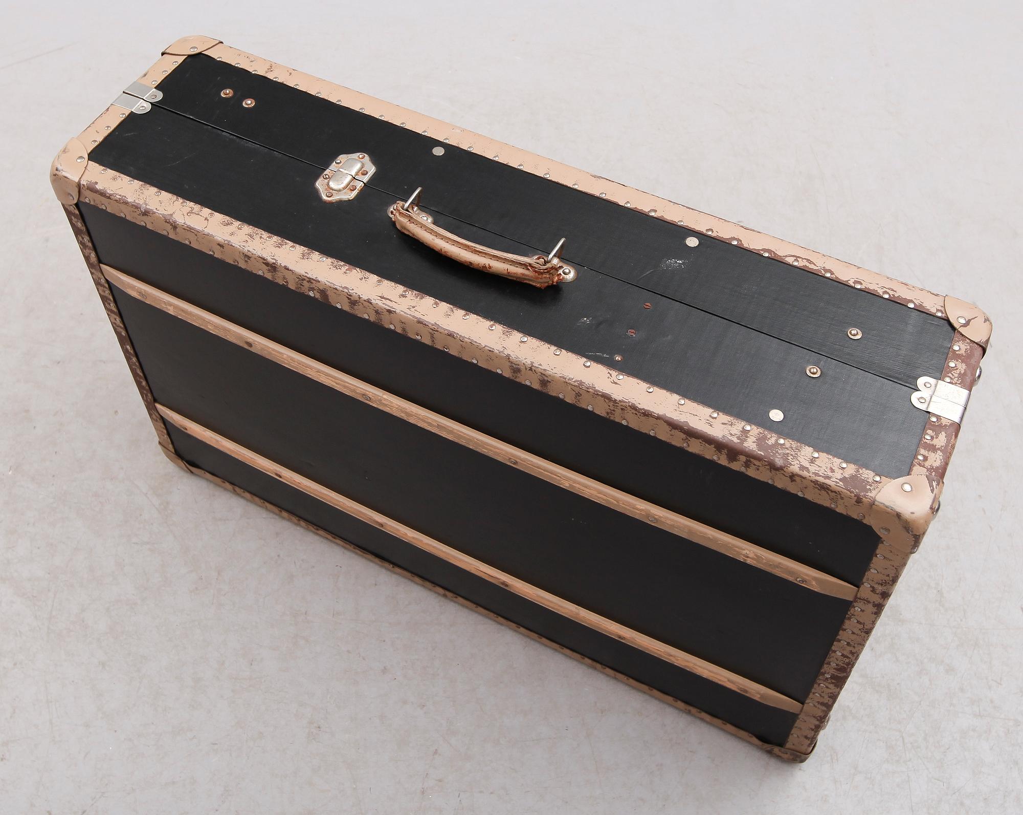 RESEKOFFERT, 1900-talets första hälft.