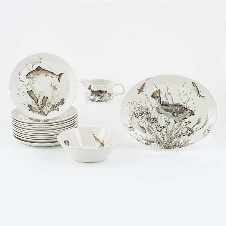A 15-piece cream wear fish service, 'Fish', Johnson Bros, England.