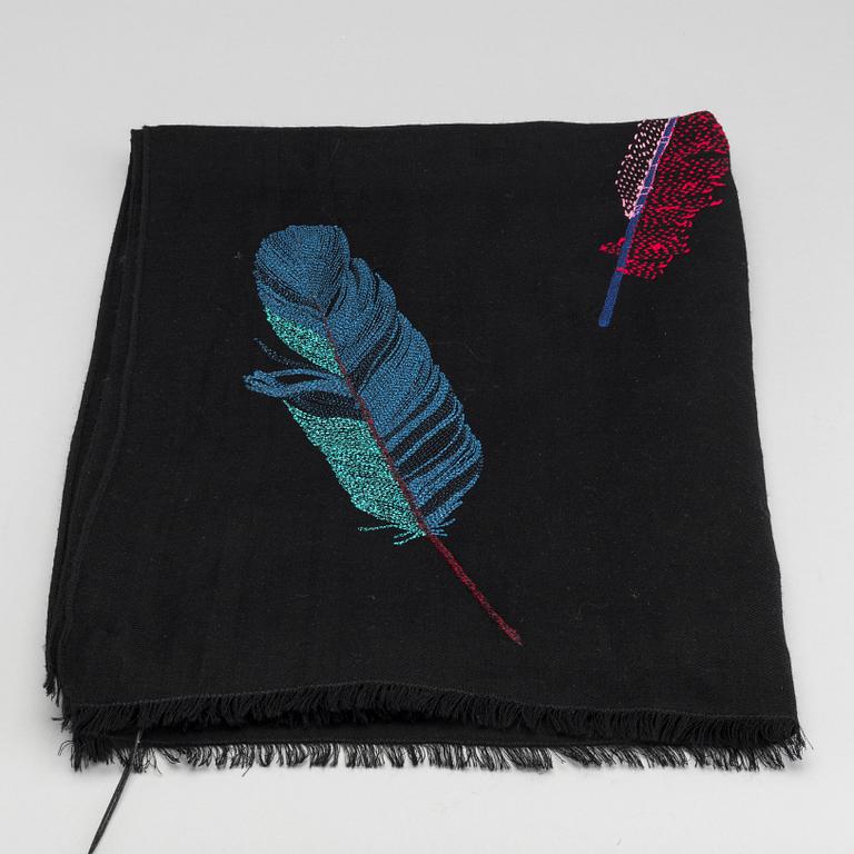 PAUL SMITH, scarf.