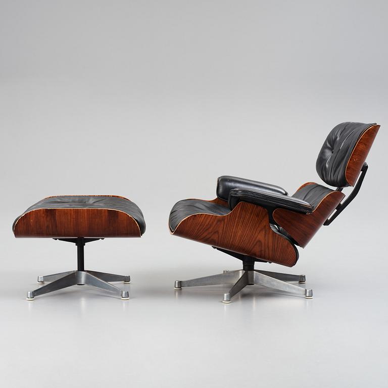 Charles & Ray Eames, "Lounge chair", fåtölj och ottoman, Vitra 1960-70-tal.