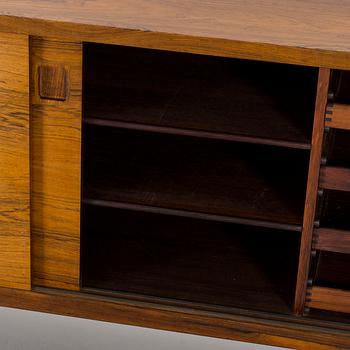 NIELS O. MØLLER, Sideboard, made in rosewood, made by J. L. Møller Models , Denmark, 1950/60s.