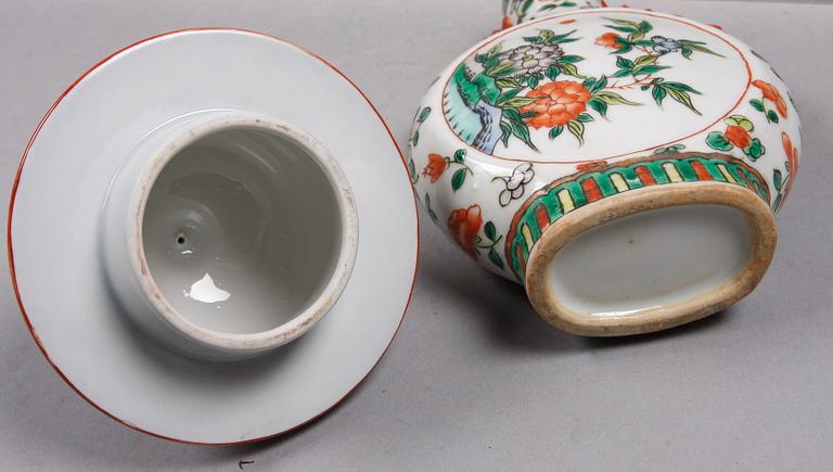PARTI KINAPORSLIN, 12 delar, 1700-1900-tal.
