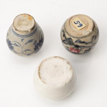 A group of eleven Chinese jars and vases, late Ming dynasty / 17th century.