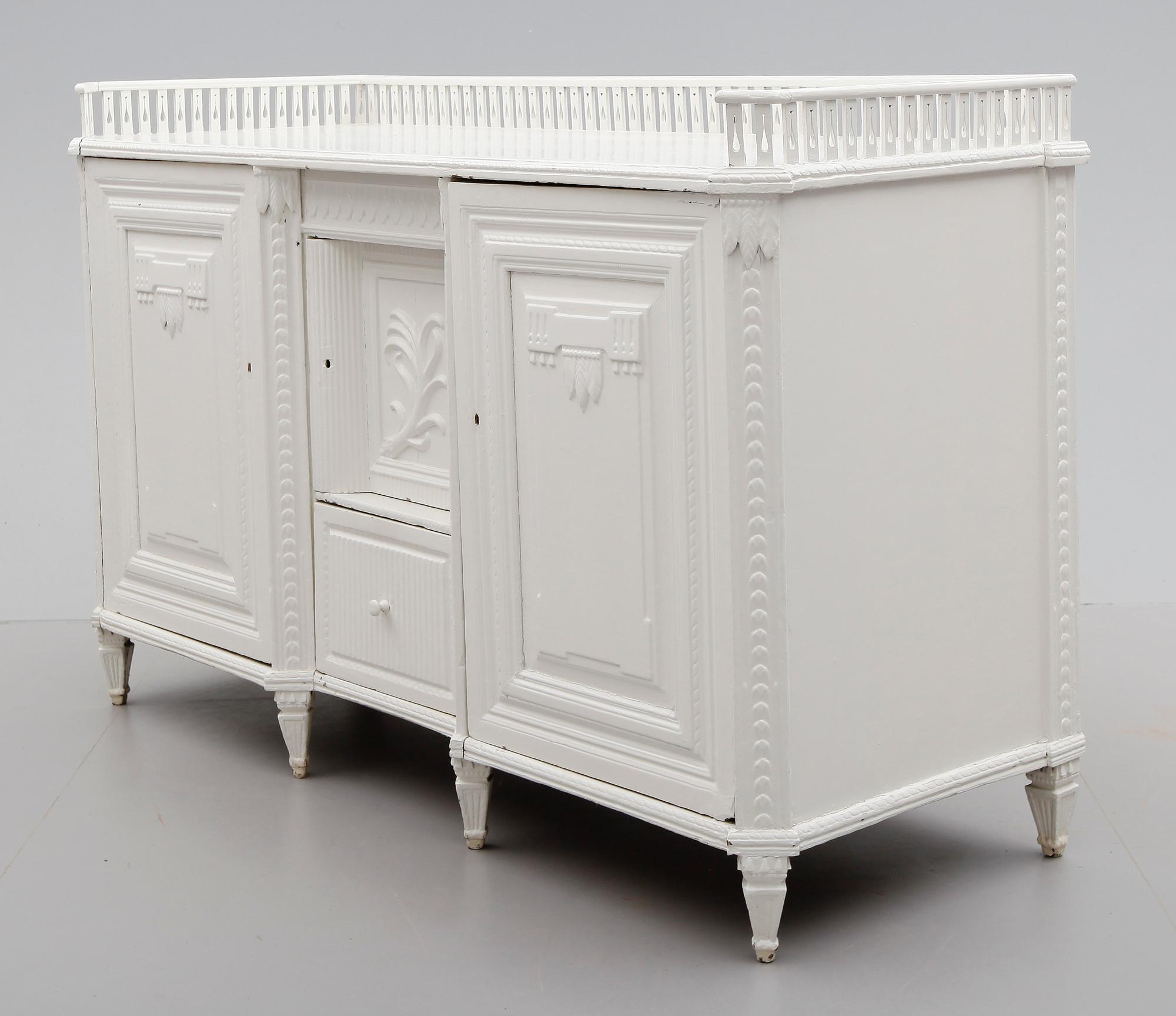 SKÄNK, gustaviansk, 1700-/1800-tal.