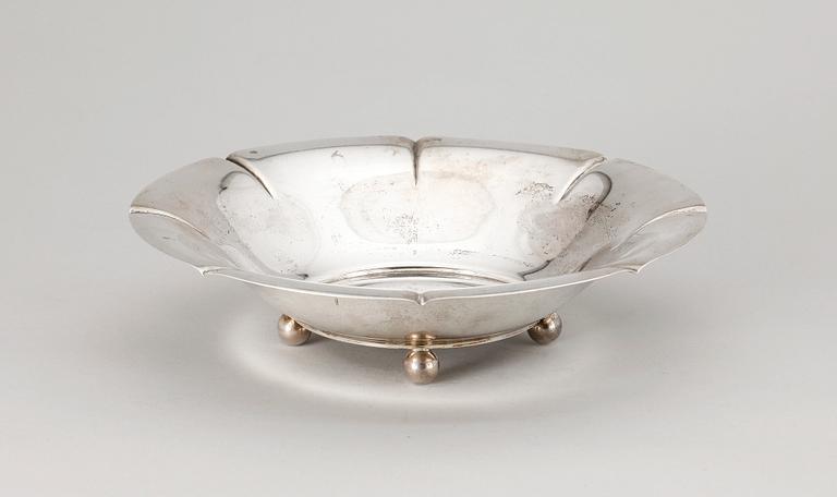 SKÅL, silver, Wiwen Nilsson Lund 1929. Vikt ca 260 gram.