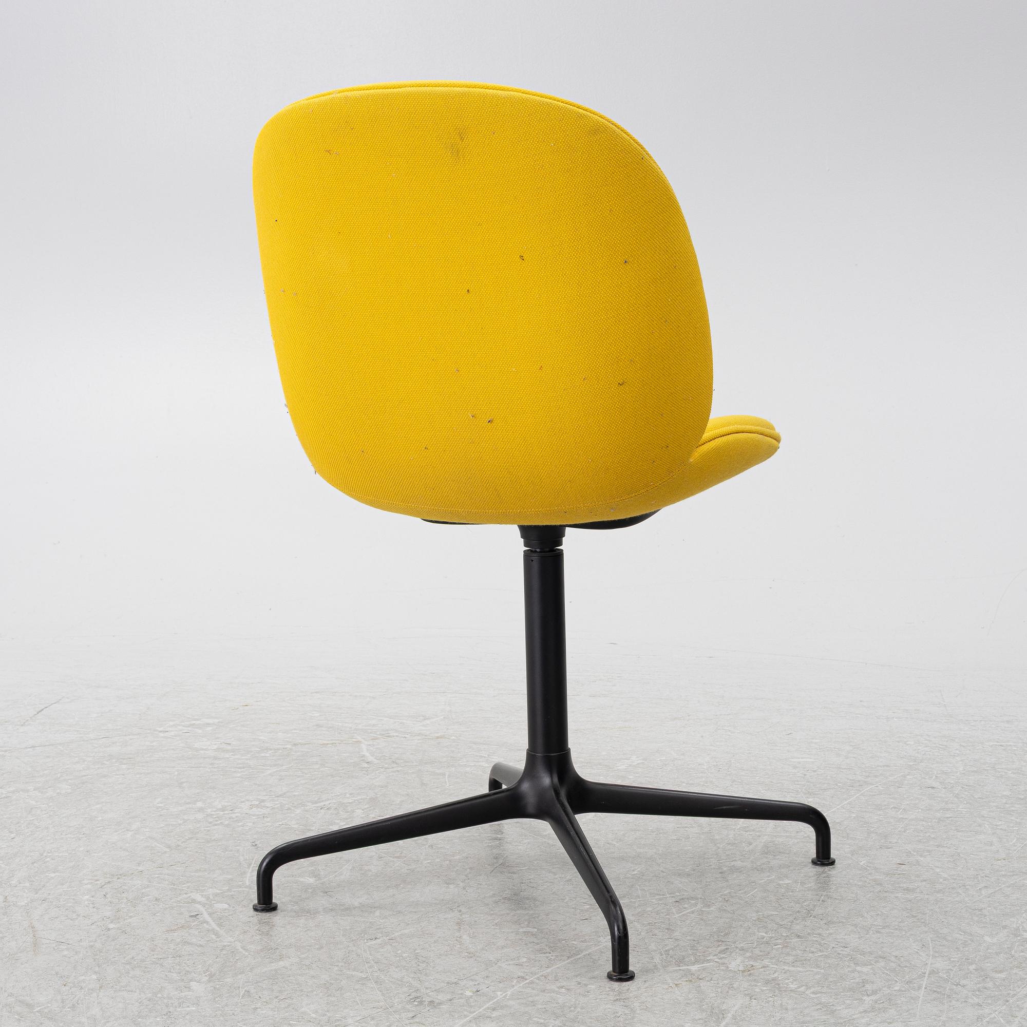 GamFratesi, kontorsstol, "Beetle Meeting Chair", Gubi, Danmark.