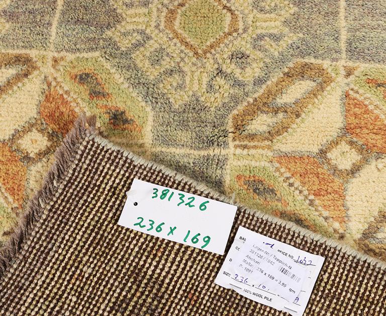 Matta, Afghan, ca 236 x 169 cm.