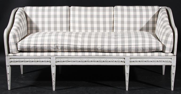 TRÅGSOFFA, gustavianskt provinsarbete, 1800-talets början.