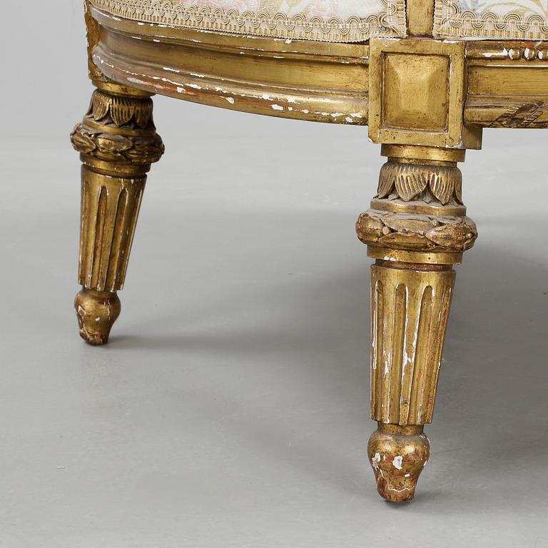 BERGÈRE, Louis XVI-stil, 1900-talets början.