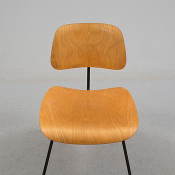 a "DCM (Dining Chair Metal)" chair by CHARLES & RAY EAMES, Herman Miller 1950's-/60's.